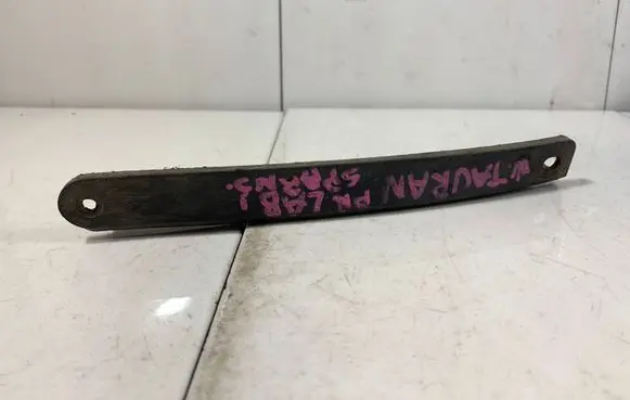 Volkswagen Touran I Front bumper corner part panel trim 1T0807548