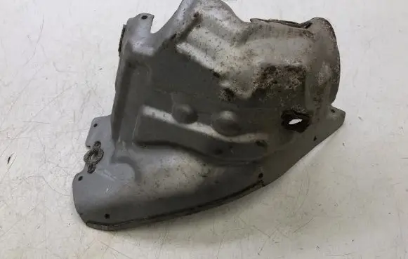Mazda 3 III Exhaust heat shield