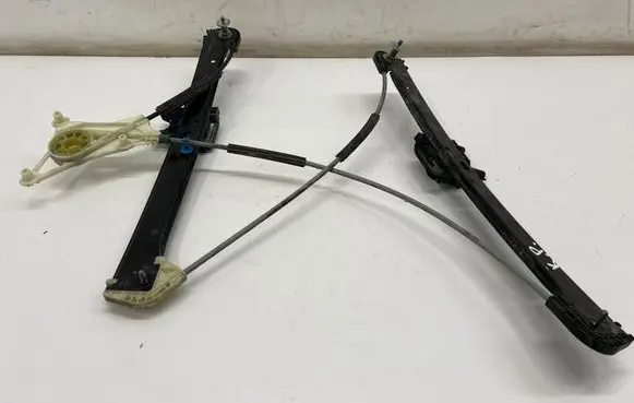 Audi A3 S3 8V Front window lifting mechanism without motor 8V4837461