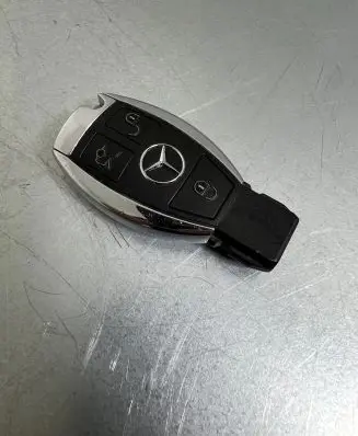 Mercedes-Benz CLA C117 X117 W117 Ignition key/card 