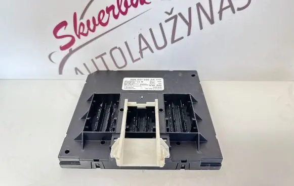 Volkswagen PASSAT B8 Comfort/convenience module 5Q0937086AK 15H1001552 F005V01739