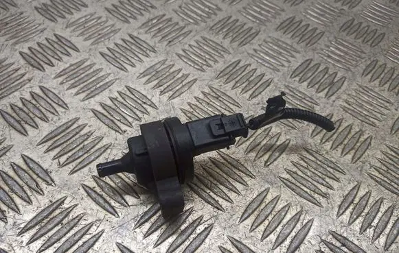 Ford Focus Valve vacuum 