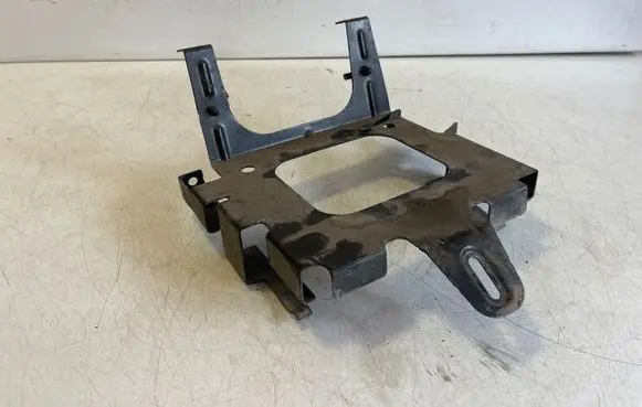 Mercedes-Benz Vito Viano W447 Engine control unit holder A4475400140