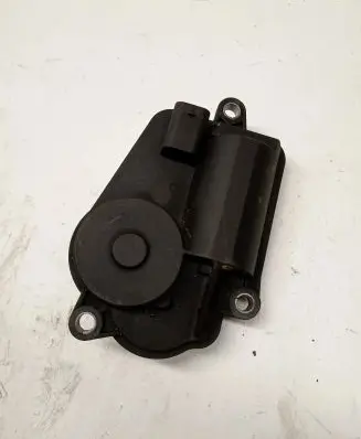 BMW 7 G11 G12 Intake manifold valve actuator/motor 8582069