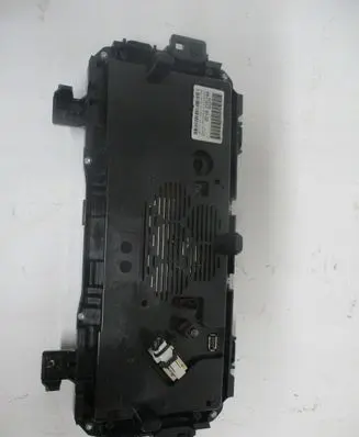 Citroen C5 Aircross Speedometer (instrument cluster) 9831532880