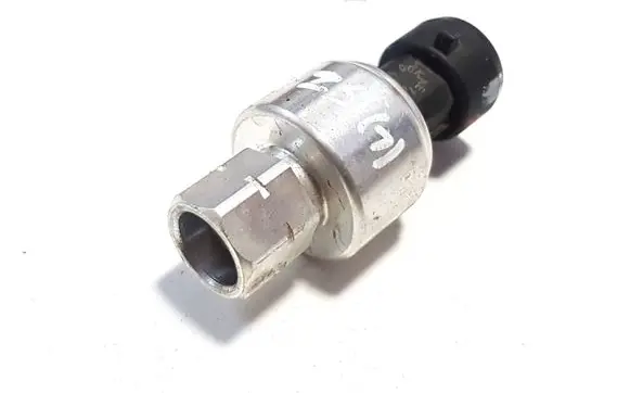 MG ZS Air conditioning (A/C) pressure sensor 00KAE10871