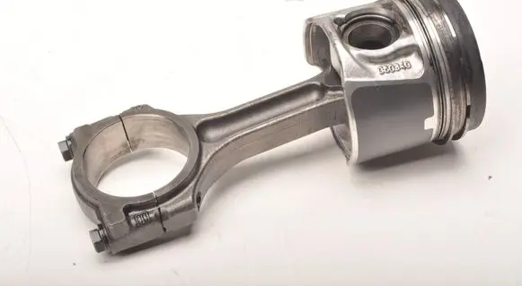 Renault Trafic III (X82) Piston 080340