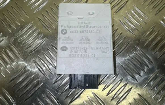 BMW 5 F10 F11 Parking PDC control unit/module 66336873360 120373