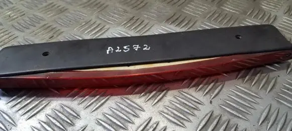 Mazda Xedos 9 Third/center stoplight