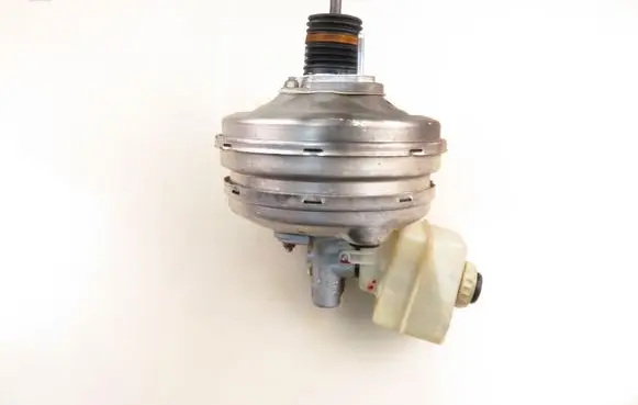 BMW X3 E83 Brake booster LAC115T