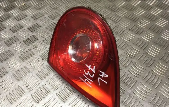 Volkswagen Golf V Tailgate rear/tail lights 285007 28508004 1K6945259