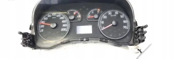 Ford Focus Speedometer (instrument cluster) 51762258