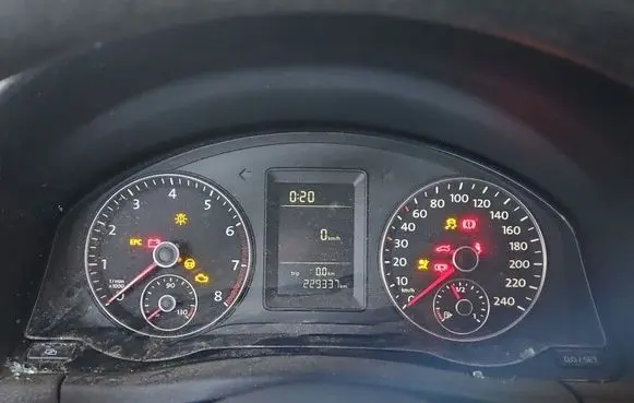 Volkswagen Golf Plus Speedometer (instrument cluster) 5M0920860D IMPRK1589594