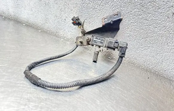 Opel Vectra C Exhaust gas pressure sensor 0281002771 0803303F 55198717