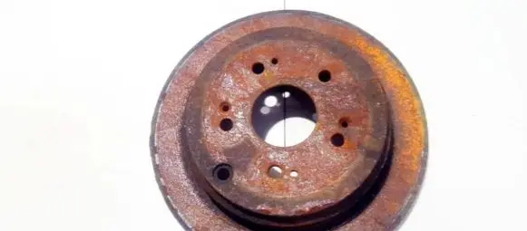 Honda CR-V Rear brake disc neventiliuojamas