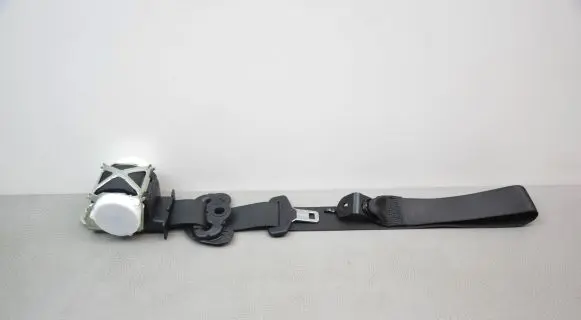 BMW 4 F32 F33 Front seatbelt 7265810