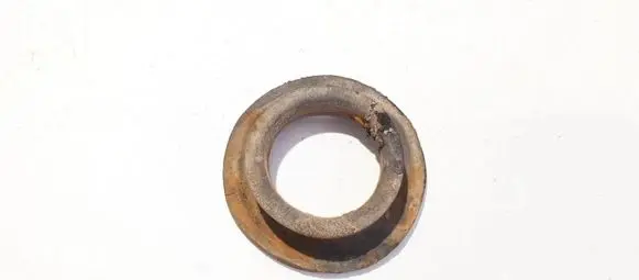 Hyundai Getz Front coil spring rubber mount 553321c000 55332-1c000