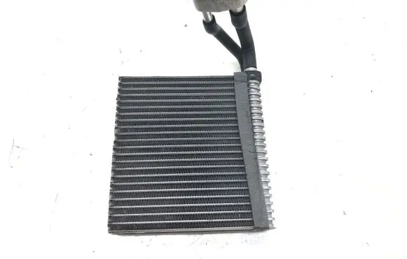 Air conditioning (A/C) radiator (interior)