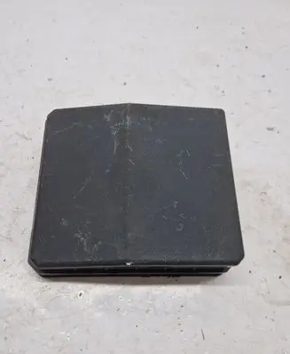 Mitsubishi Outlander Fuse box cover PR06101000