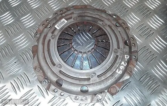 Opel Astra J Pressure plate 55562026 023082001620