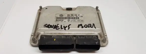 Volkswagen Golf IV Engine control unit/module 06A906032DT 0261207081