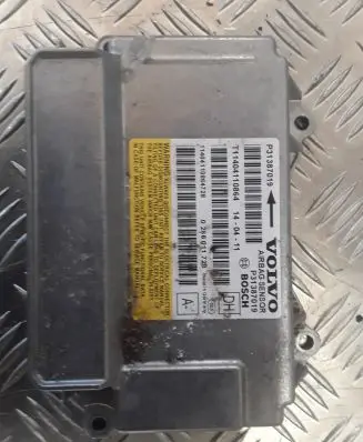 Volvo XC70 Airbag control unit/module 31387019