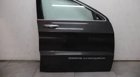 Jeep Grand Cherokee Front door 