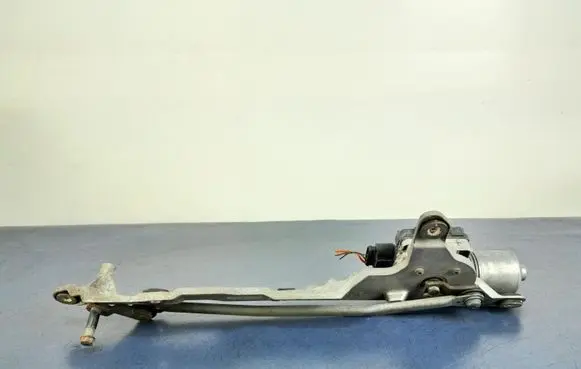 Volkswagen Phaeton Front wiper linkage and motor 3D1955120B