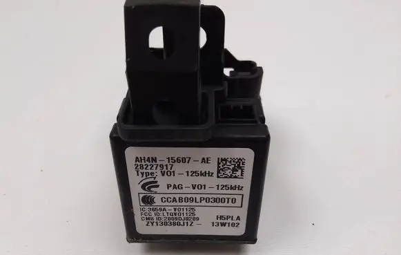 Volvo V40 Keyless (KESSY) go control unit/module AH4N15607AE