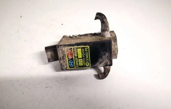 KIA Sorento Windscreen/windshield washer pump 98510fd100 98510-fd100