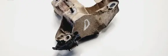 Volkswagen PASSAT B5 Engine mounting bracket 4B0199352B