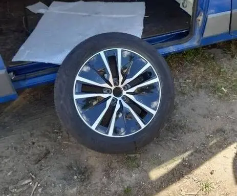 R19 alloy rim