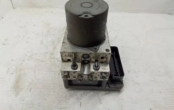 Mercedes-Benz CLS C219 ABS Pump A2114313712 0285960349