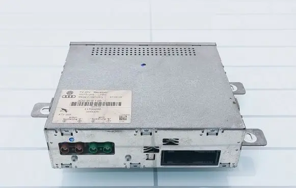 Volkswagen Phaeton HiFi Audio sound control unit 3D0919146