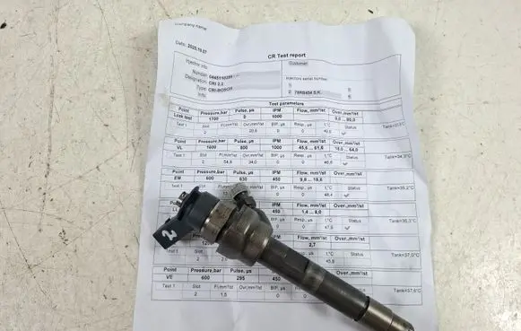 BMW 3 E90 E91 Fuel injector 0445110289