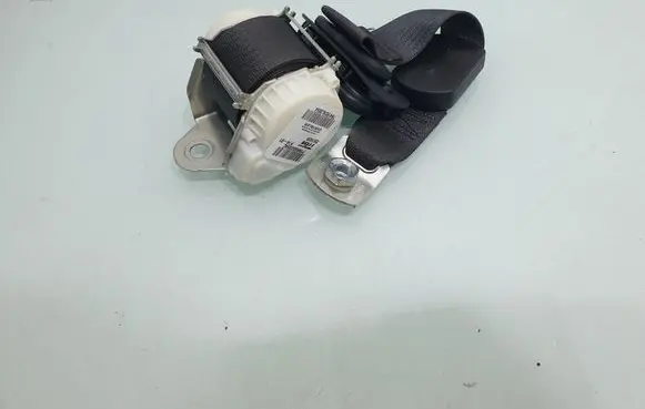 Jeep Cherokee Rear seatbelt P1WK65DX9AC