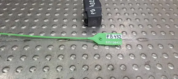BMW 3 G20 G21 Ignition relay 9207913