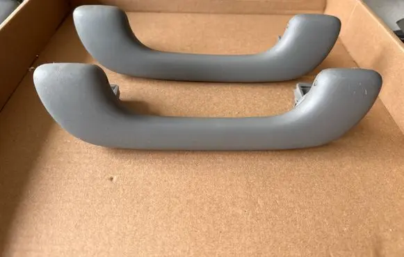 Renault Trafic II (X83) A set of handles for the ceiling 8200000099 98193