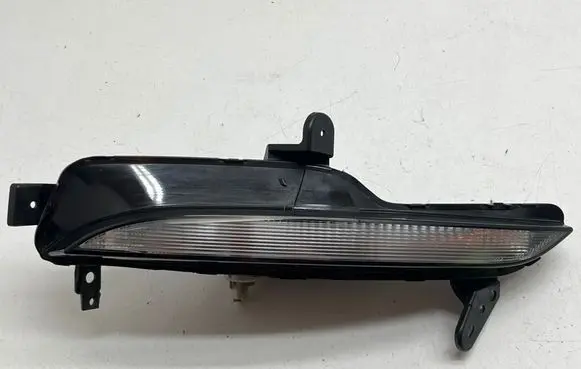 Renault Megane IV Front indicator light 261306376R 2BA01234902 2BA012349