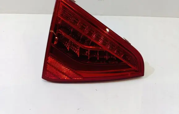 Audi A5 Sportback 8TA Tailgate rear/tail lights 8T0945093C