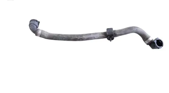 Tesla Model 3 Engine coolant pipe/hose 7646703