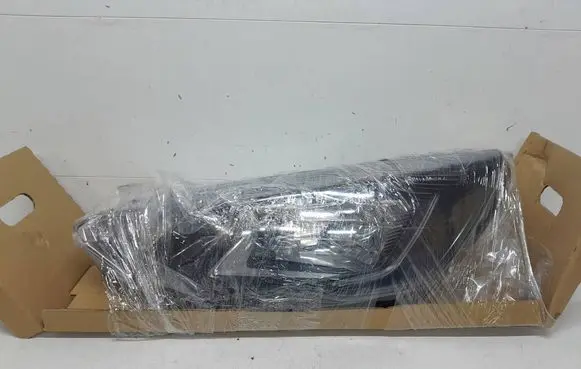 Ford Focus Headlight/headlamp MX7B13E015CE 2546960