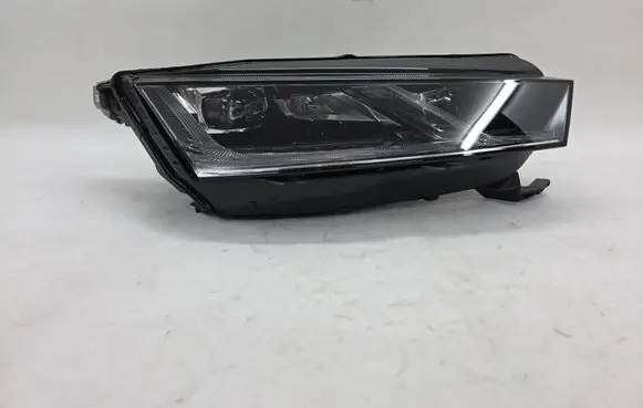 Skoda Octavia Mk4 Headlight/headlamp 5E4941016B