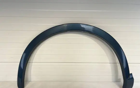 Audi Q3 8U Front arch trim 8U0853717A