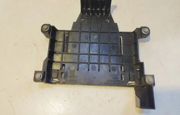Volvo XC60 Engine control unit holder 30729835 6G9N17108A