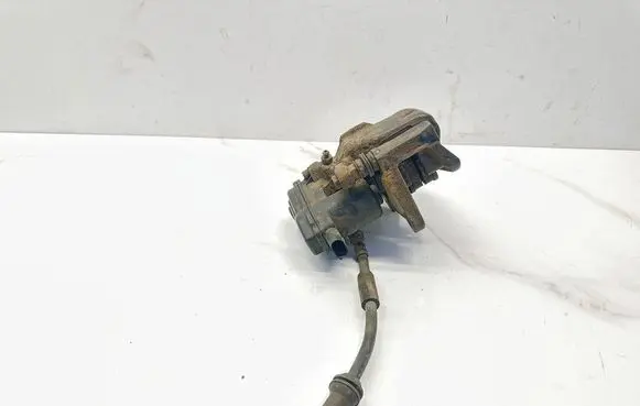 Audi A5 8T 8F Rear brake caliper 