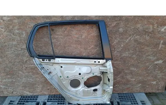 Volkswagen Golf V Frame