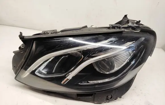 Mercedes-Benz E W213 Headlight/headlamp A2139063904