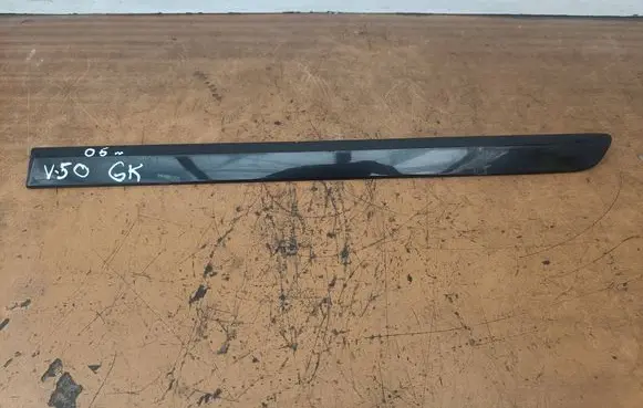 Volvo V50 Rear door trim (molding) 39987038 08620170