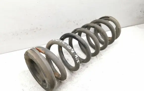 Mitsubishi Outlander Rear coil spring